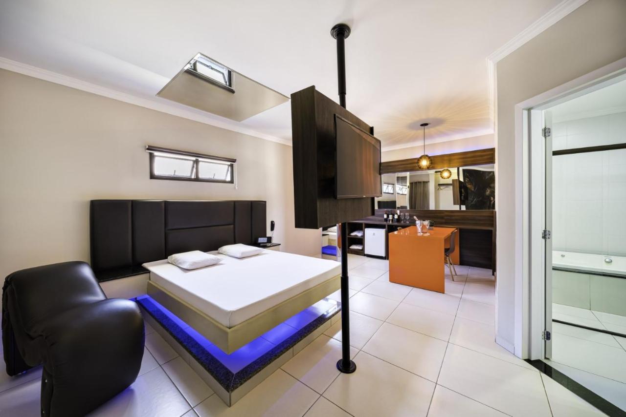 Savanas Motel ポンタ・グロッサ エクステリア 写真