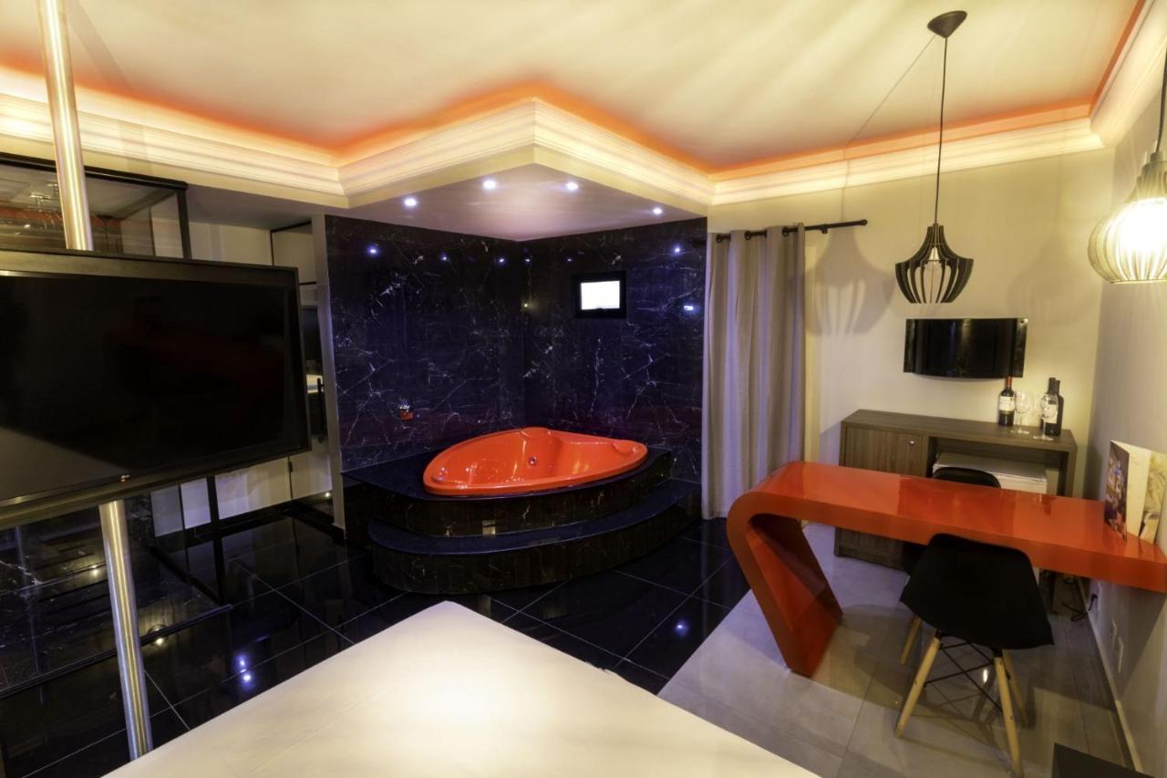Savanas Motel ポンタ・グロッサ エクステリア 写真